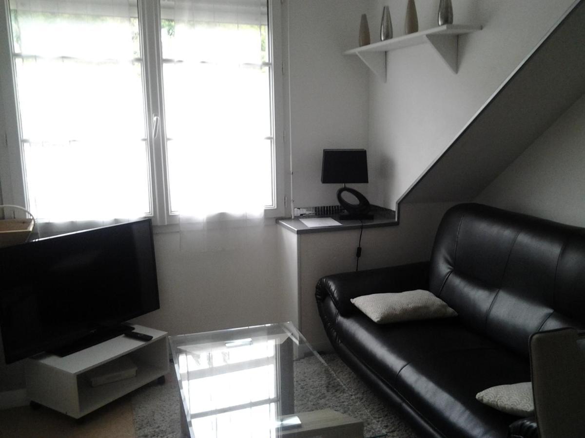 Appartement Rue Victor Hugo - Port De La Houle Cancale Bagian luar foto